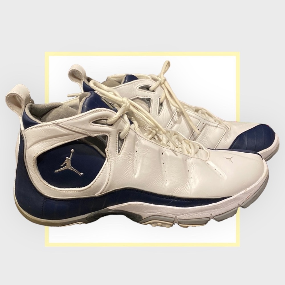 Vintage Size 10.5 - 2008 Jordan Jumpman Jeter Clutch White Midnight Navy